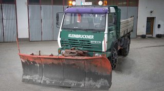 Schneeräummaschine von Kleinbruckner Transporte